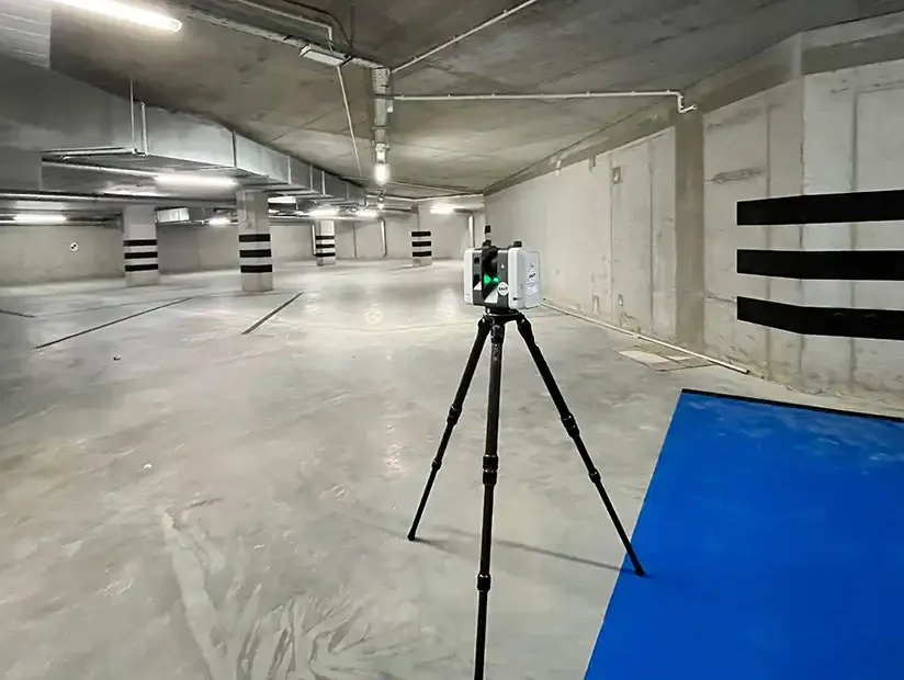 Skaner LEICA